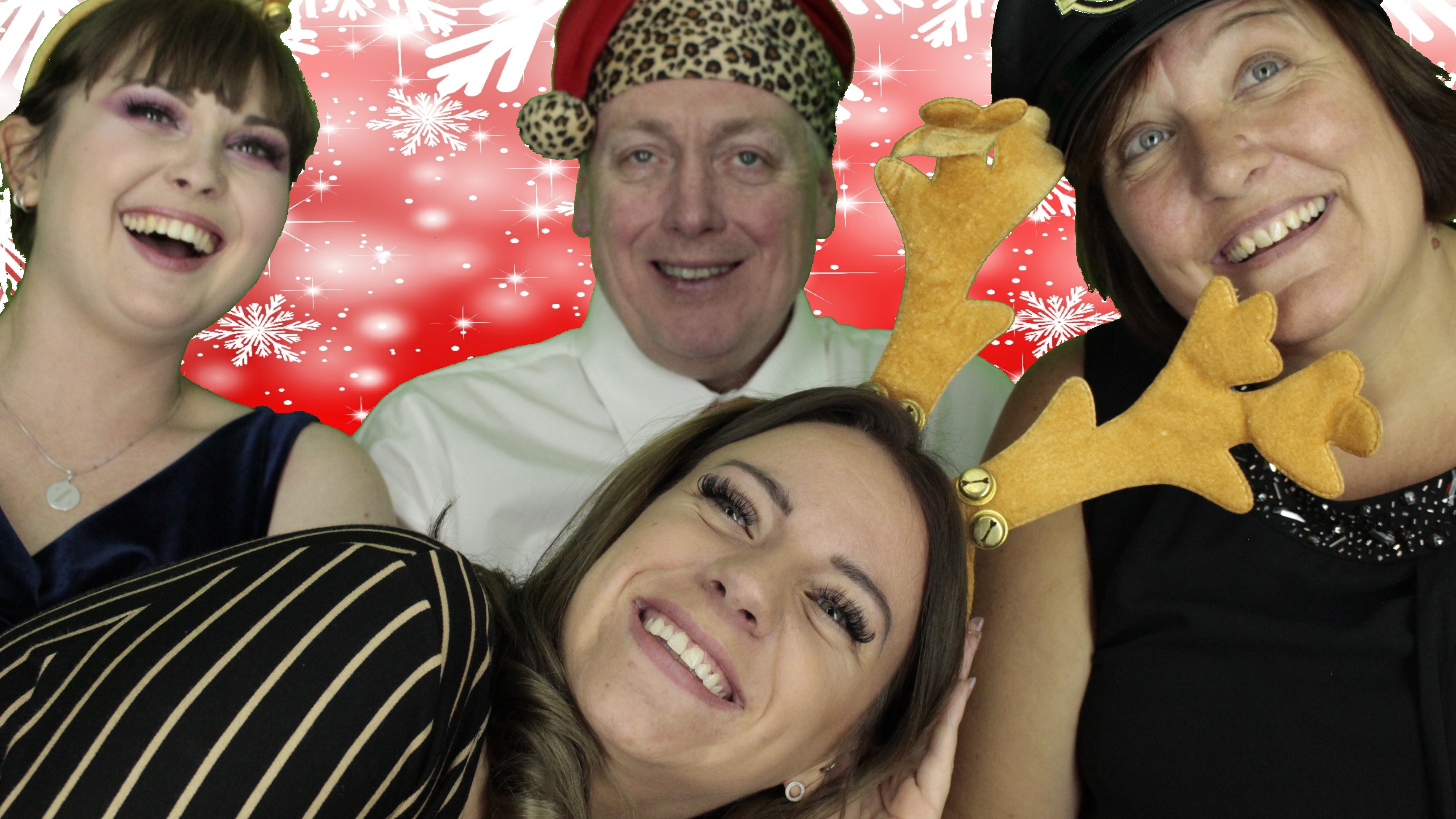 Portsmouth Water Christmas Party | View more photos from the event at gallery.myphotoboothexperience.co.uk/u/MyPhotoBoothExperienceLtd/Portsmouth-Water-Christmas-Party